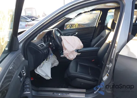 2015 Mercedes-Benz E 350 из США, поврежденный, VIN WDDHF5KBXFB086577